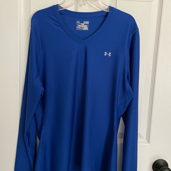 Under Armour Tops - 🍀 Under Armour Long Sleeve Shirt (XL)